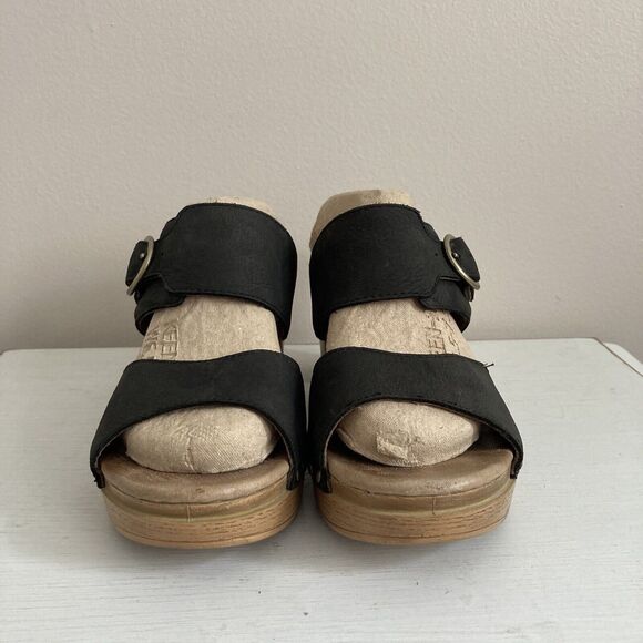 Dansko Black Leather Slide Slip On Sandals Heels Studs Size 41 Buckle Platform - Picture 3 of 11